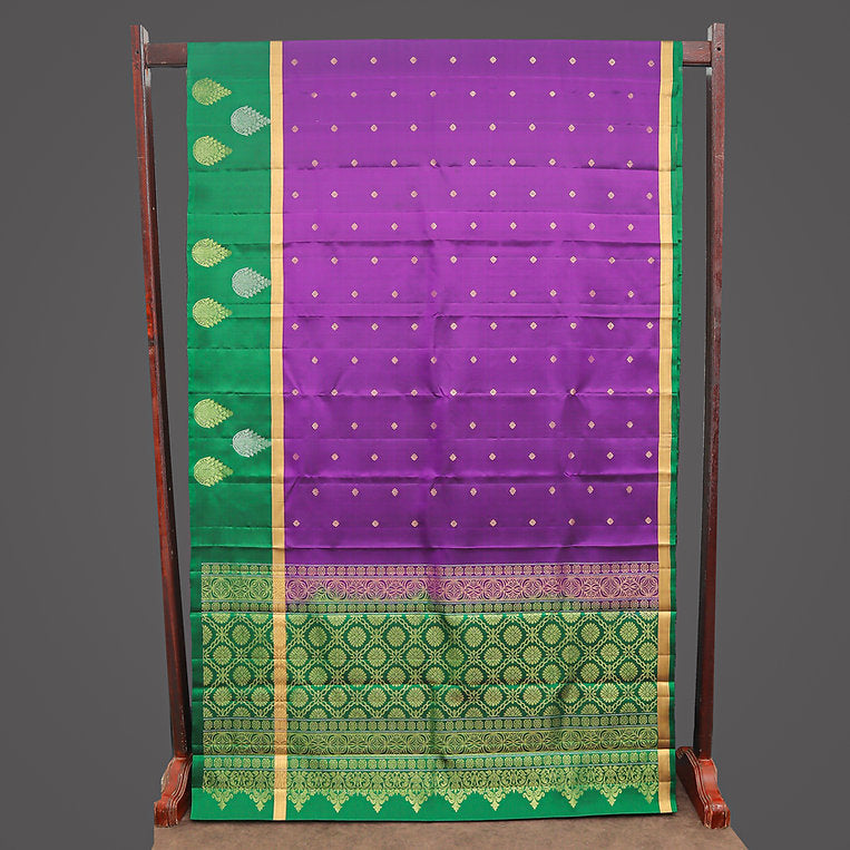 Egg plant Violet Kanjivaram Saree with Dark Green Border| SILK MARK CERTIFIED - MIRASILKS Egg plant Violet Kanjivaram Saree with Dark Green Border| SILK MARK CERTIFIED