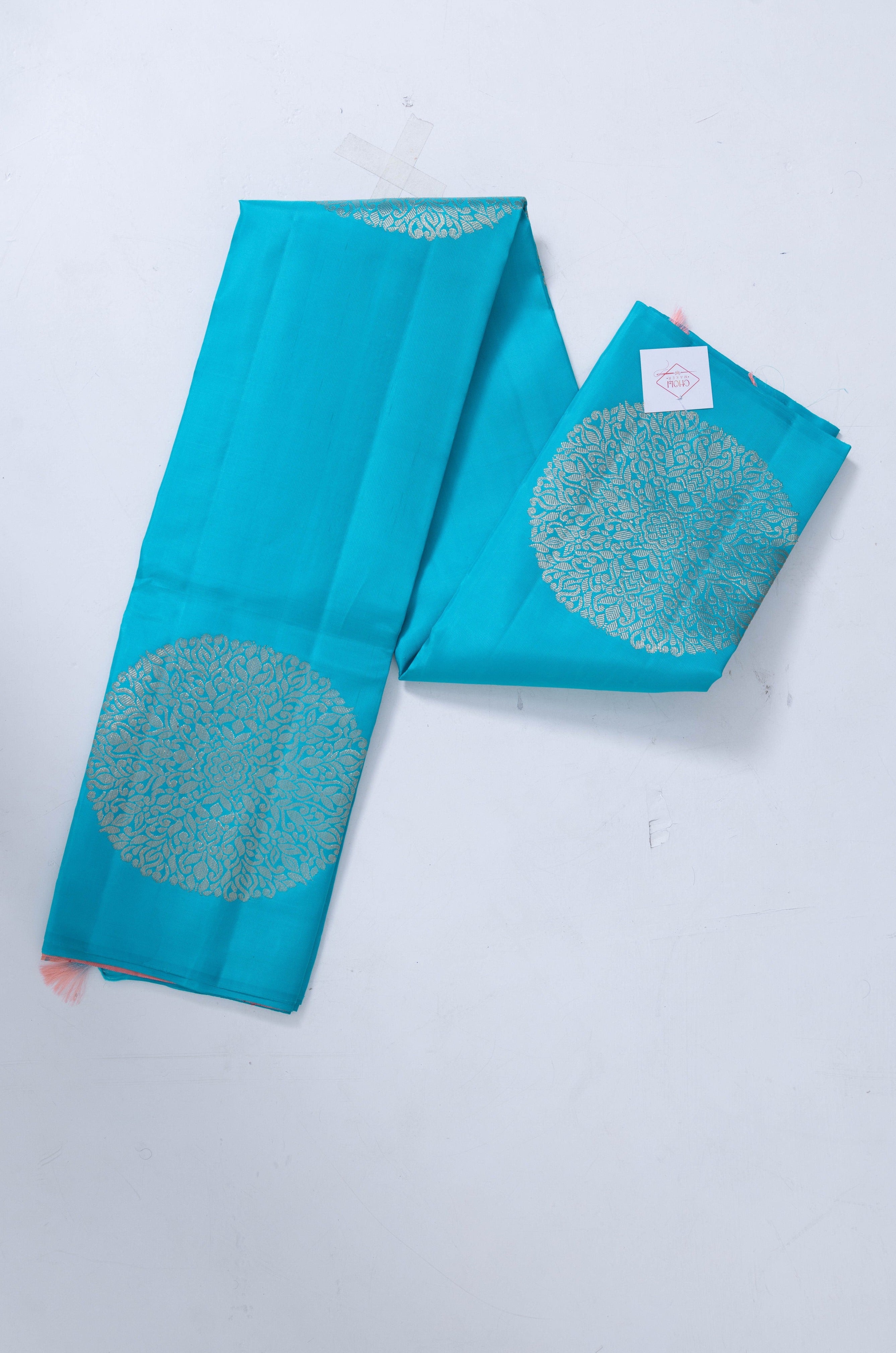 Turquoise Blue Kanjivaram Saree with Coral Pallu