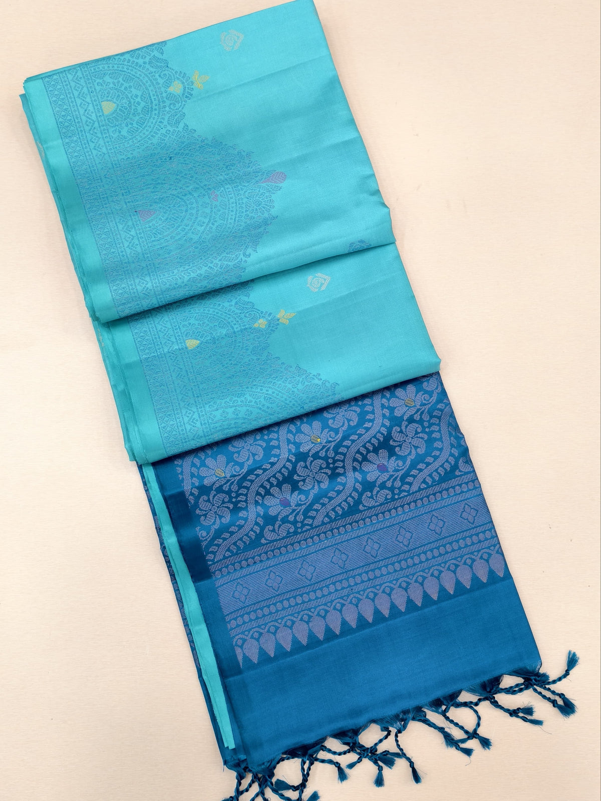 Aqua Soft Silk Saree with peacock blue pallu