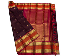 Brown Kanjivaram Saree with Rusty Orange Pallu and Border