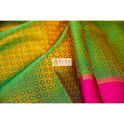 Emerald Green with pink plain border Kanjivaram Silk Saree - MIRASILKS Emerald Green with pink plain border Kanjivaram Silk Saree 