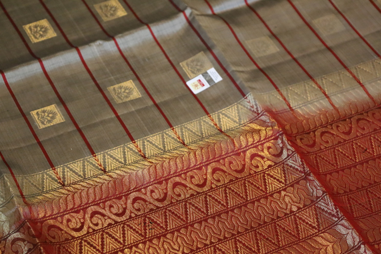 Steel Grey Soft Silk Saree With Maroon Pallu
