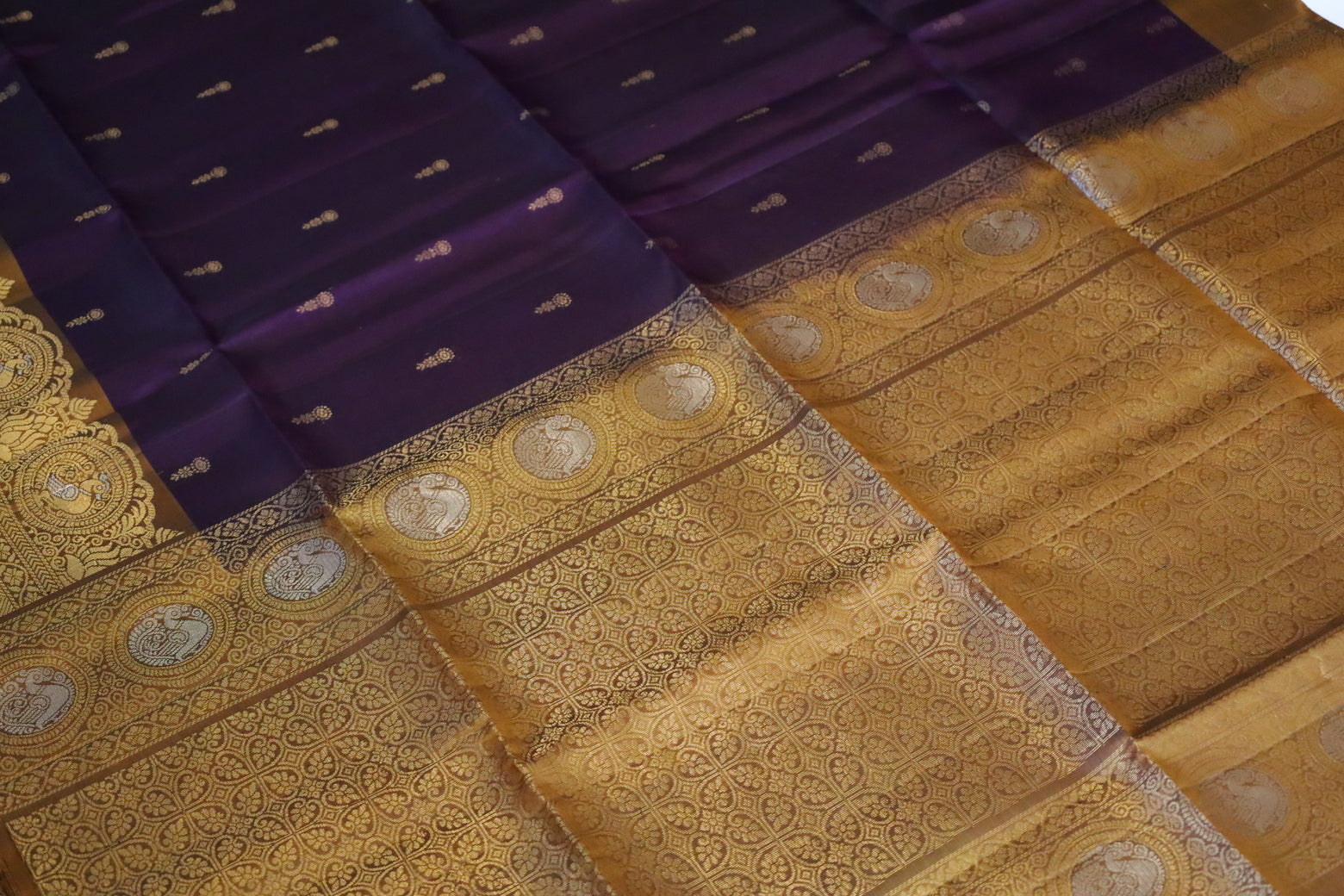 Deep Purple Soft Silk Saree With Brass Gold Pallu