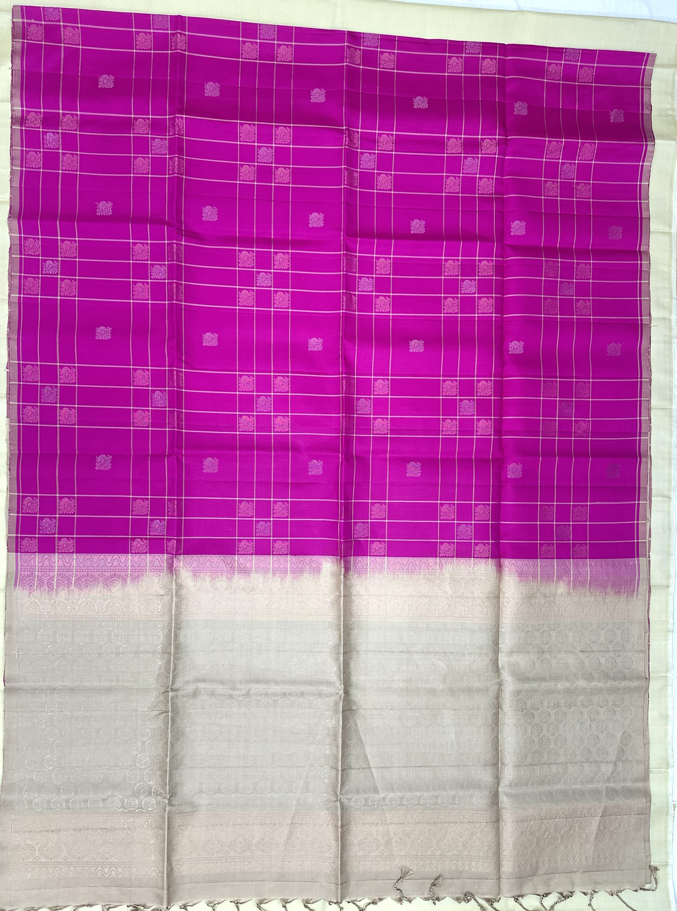Rani pink geometric Soft Silk Saree with white Pallu
