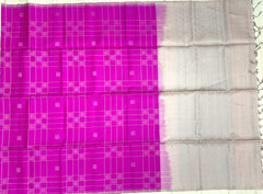 Rani pink geometric Soft Silk Saree with white Pallu