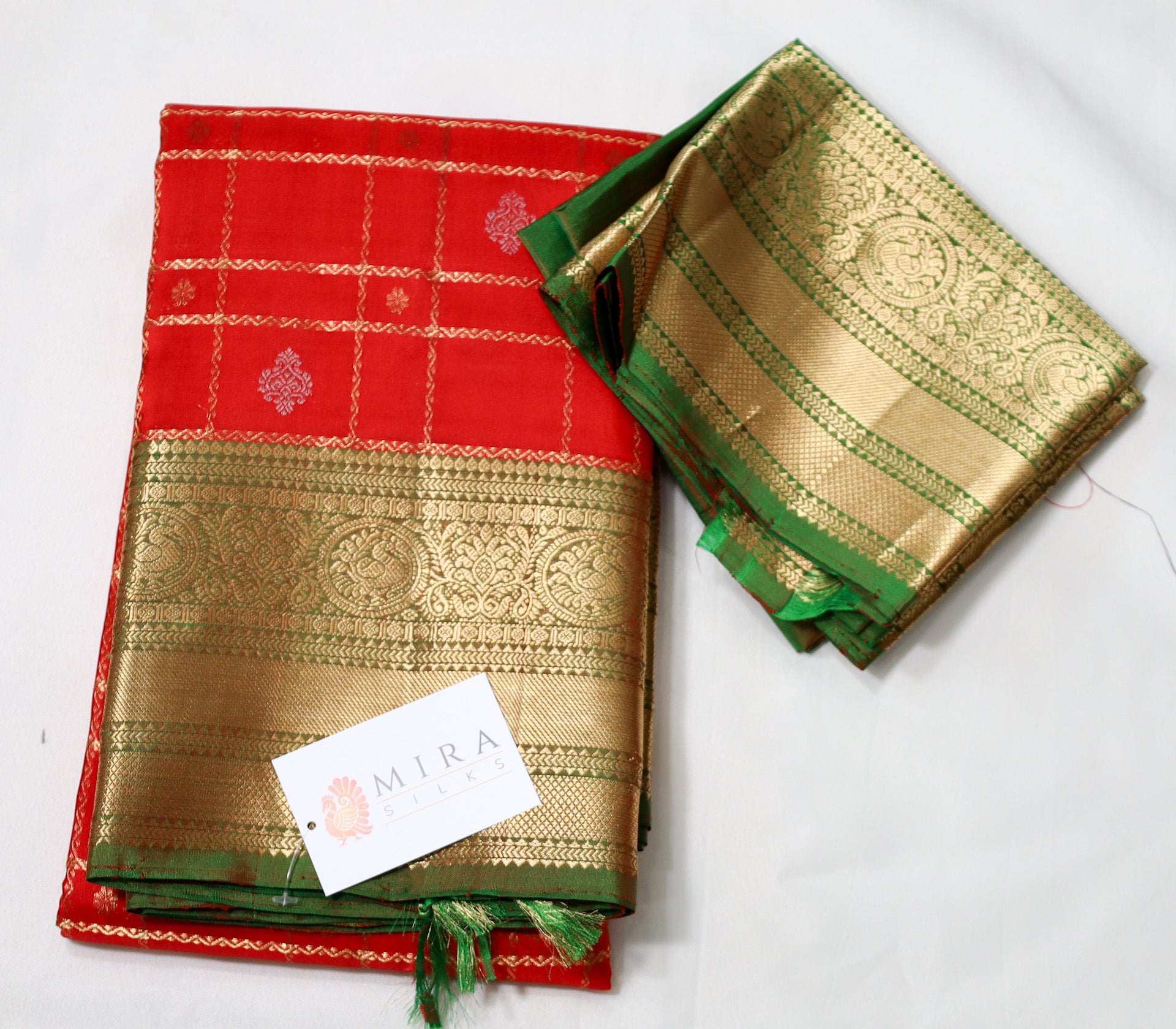 Chilli Red Checkered Kanjivaram Saree with sea green Border