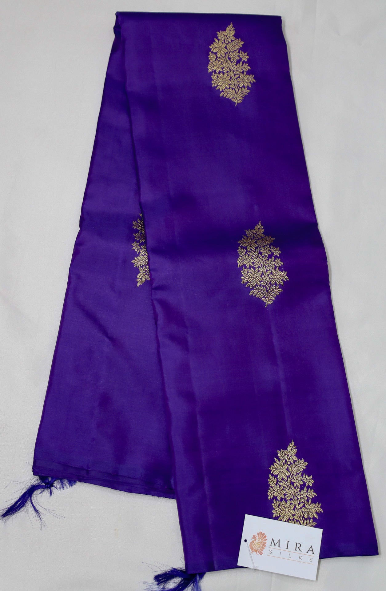 Blue Kanjivaram Saree with Golden Flower Butta design
