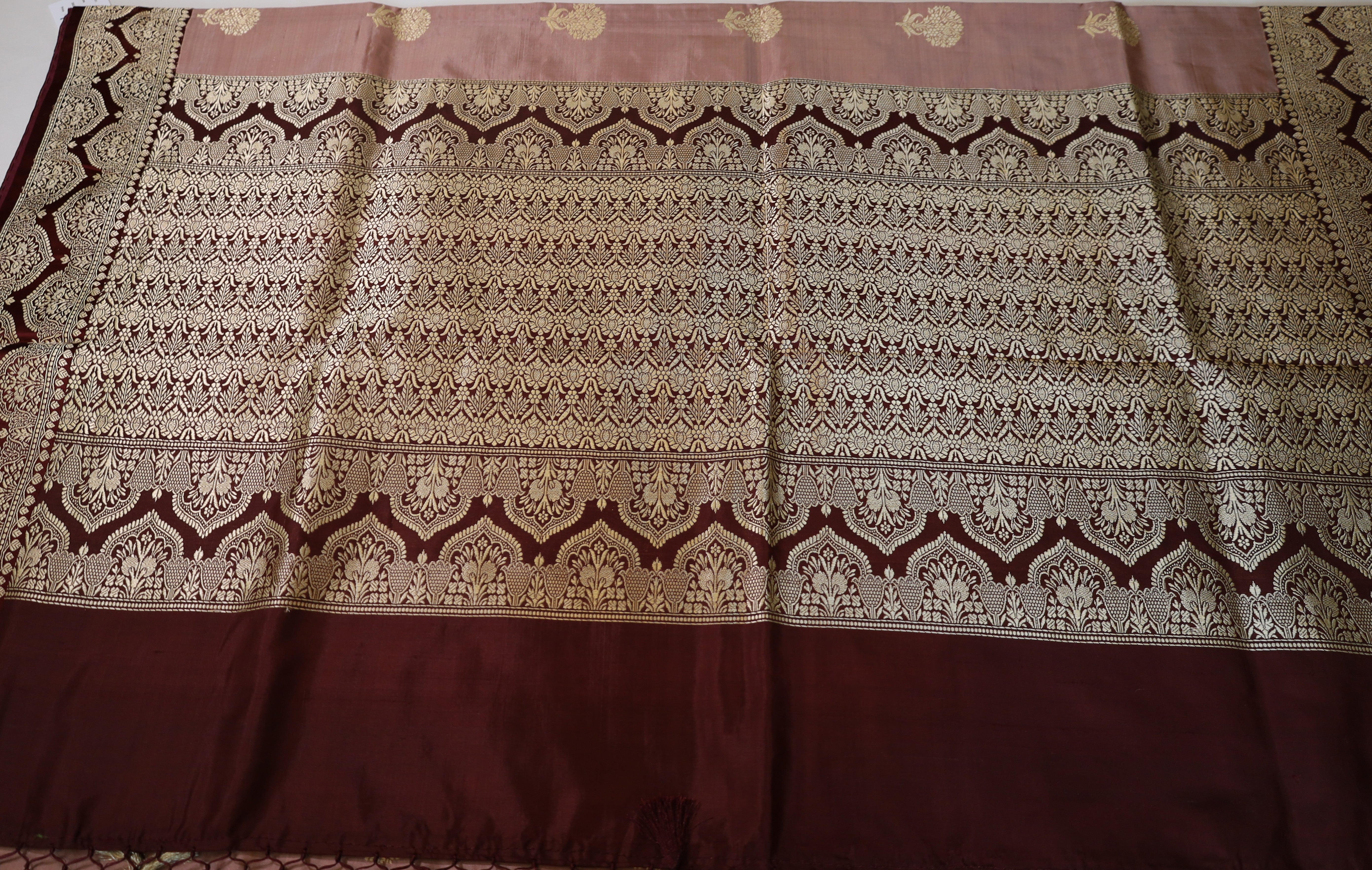 Elegant pure silk Dusty Rose Pink Banaras Katan Silk Saree