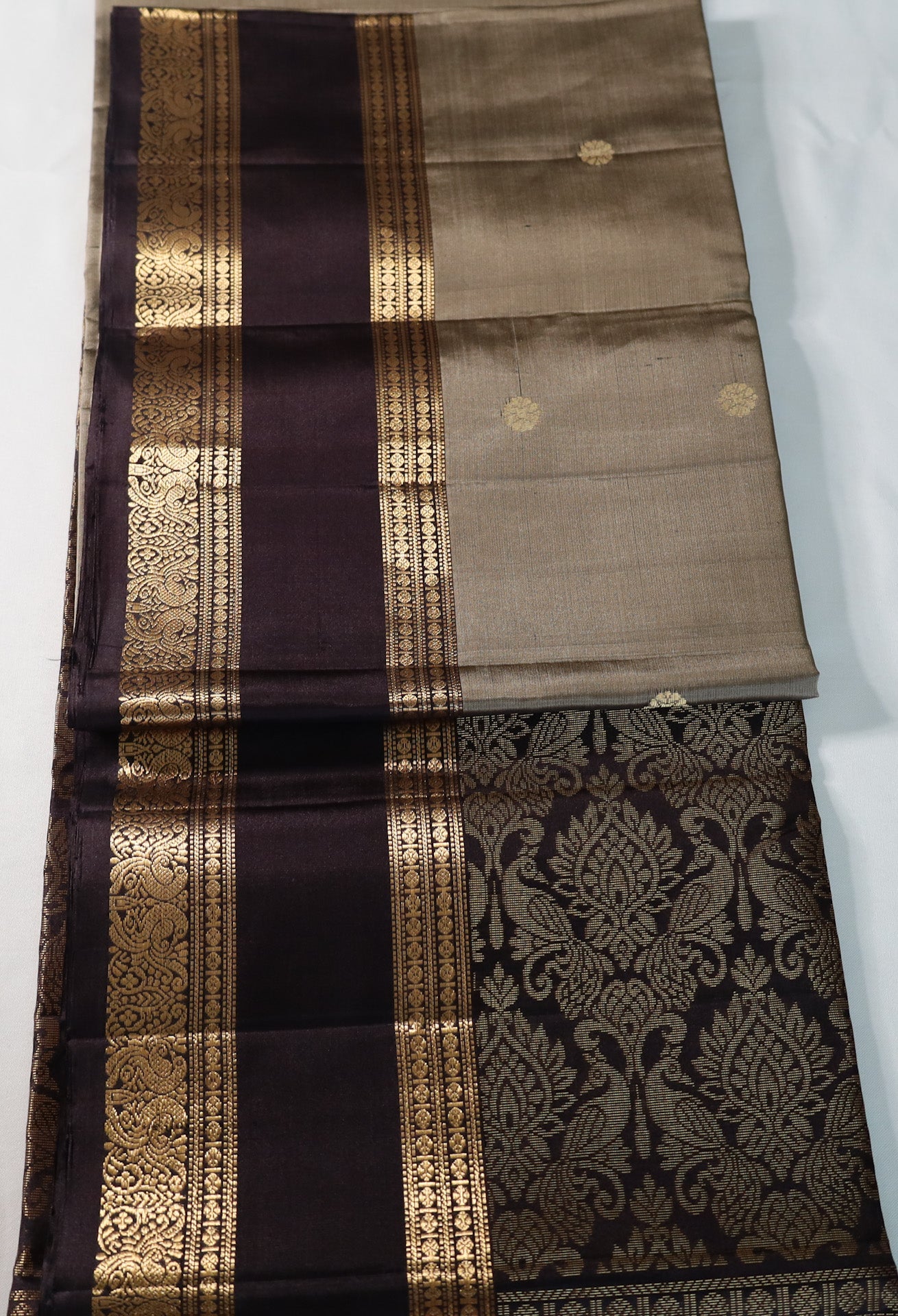 Mosss Green Retta Pettu Soft Silk Saree with Coffee Brown border & Pallu