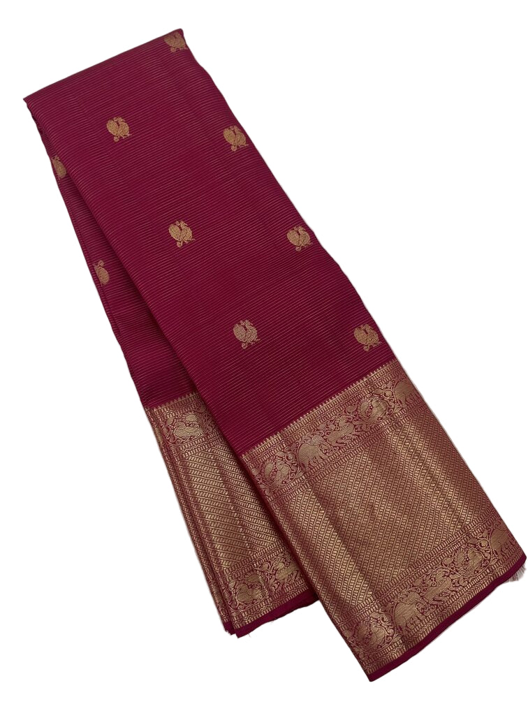 Paprika Red Vairaoosi Kanjivaram Saree with Peacock Motif Gold Pallu
