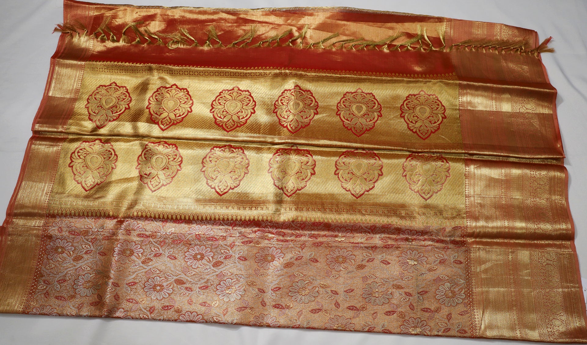 Wedding Golden Zari Kanjivaram Saree