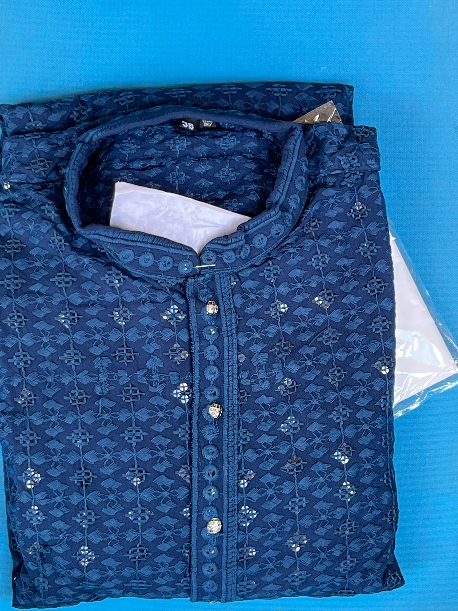 Lucknowi Chikankari kurta-blue