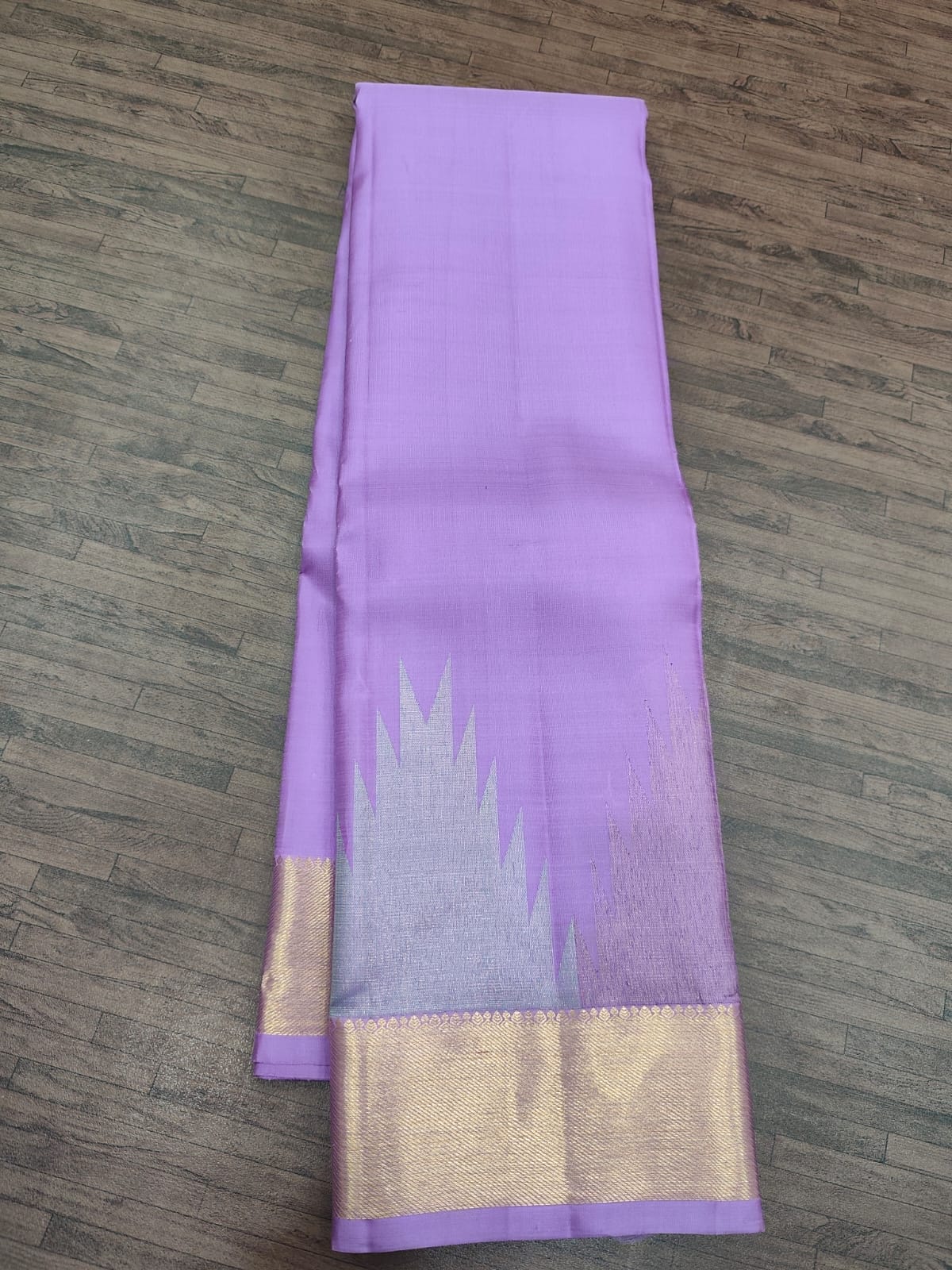 Deep Lavender Kanjivaram Saree with Gold Zari Border
