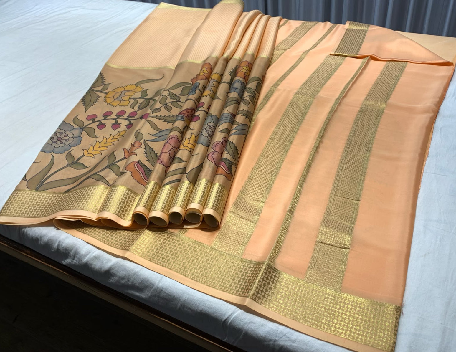 Floral Print Peach Mysore Pure Silk Saree With Gold Zari Border