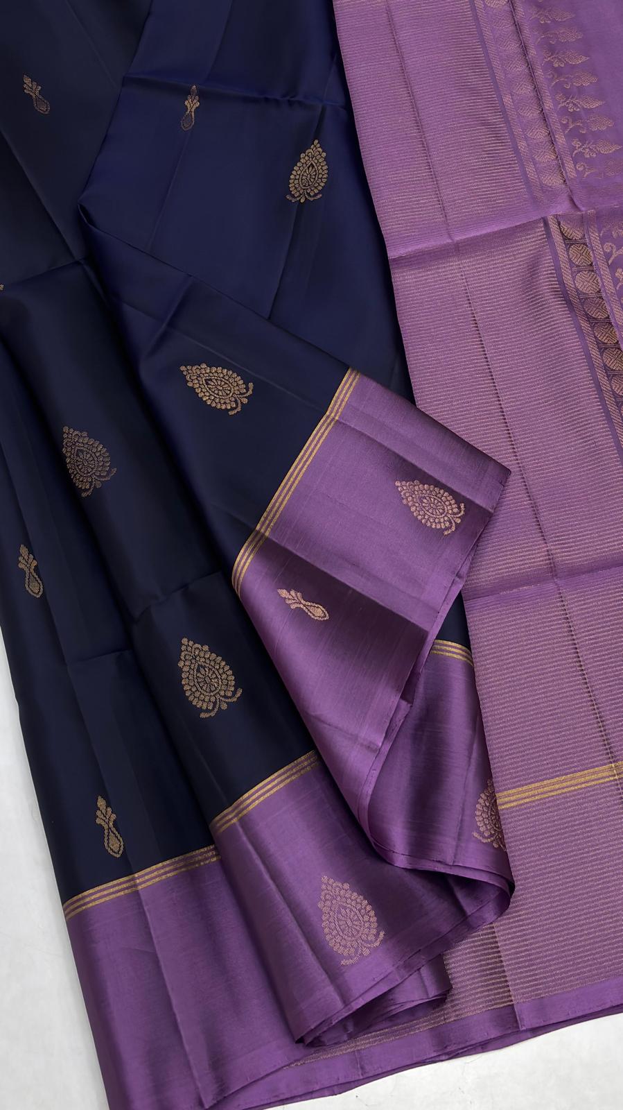 Dark blue Soft Silk Saree with light purple pallu