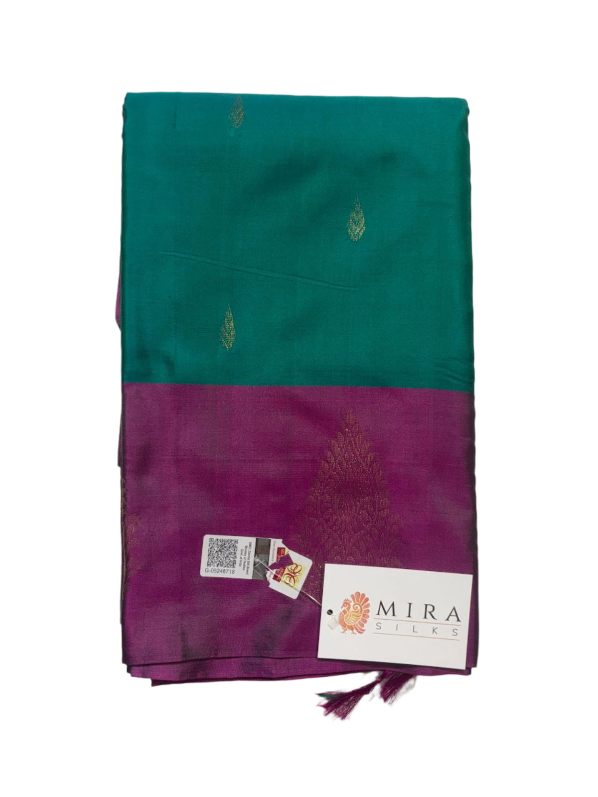 Peacock Green Kanjivaram Saree with Magenta Pallu