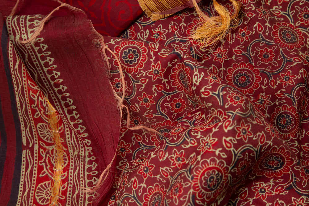 Maroon Chanderi Saree With Floral Print