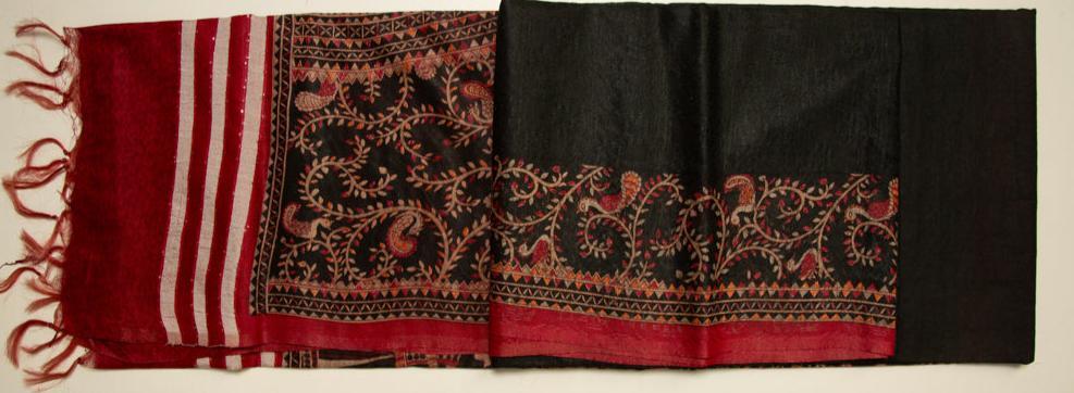 Black Semi Tussar Saree with Floral Pattern